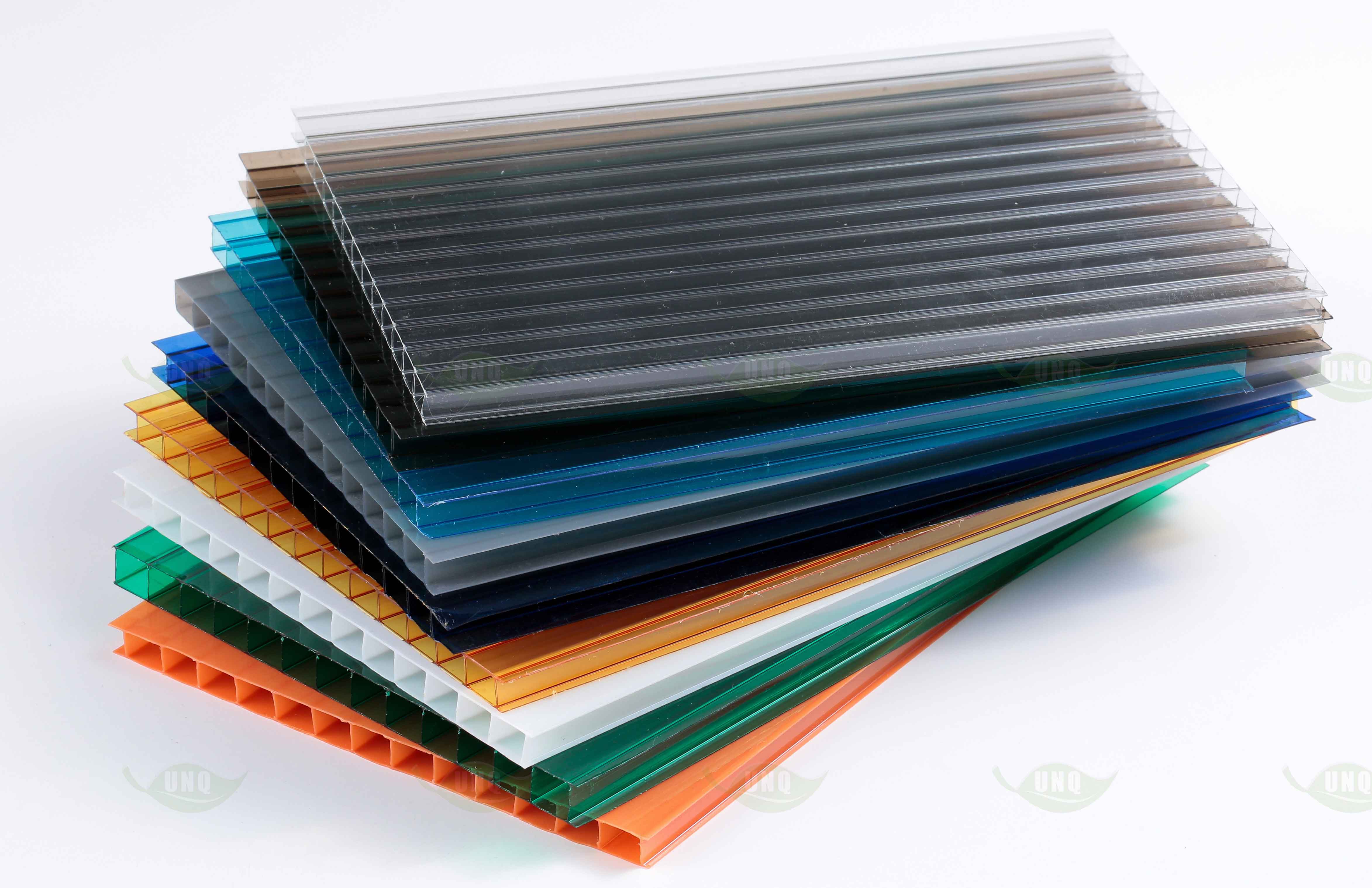 如何防止陽光板老化變黃?